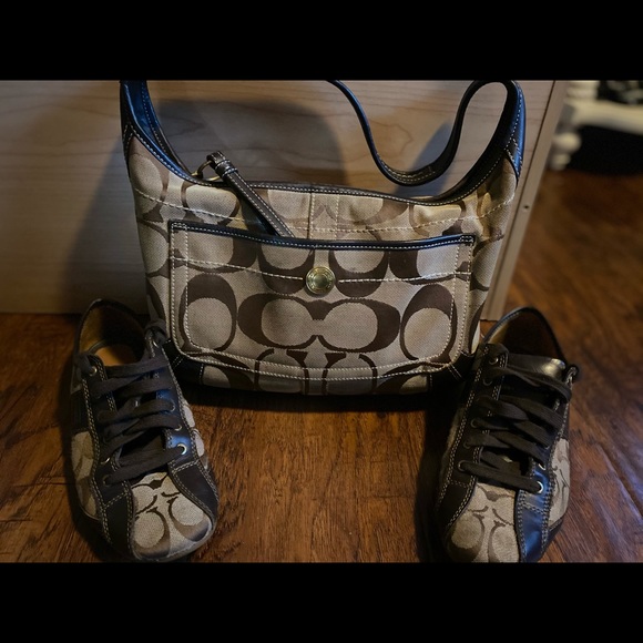 Coach matching set - Picture 2 of 3